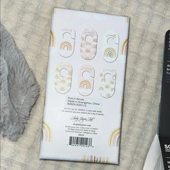 NWT Baby Bundle Accessories Set - Picture 10 of 11